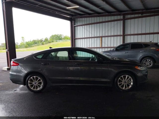 2020 FORD FUSION HYBRID SE 18