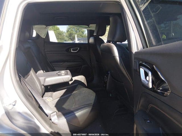 2023 JEEP COMPASS (RED) EDITION 4X4 8