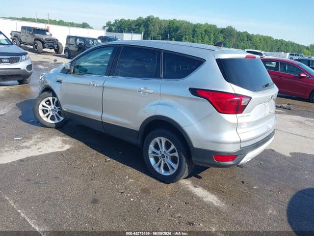 2019 FORD ESCAPE SE 3