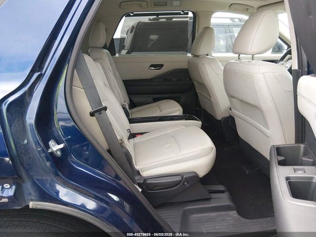 2023 NISSAN PATHFINDER SL 4WD 8