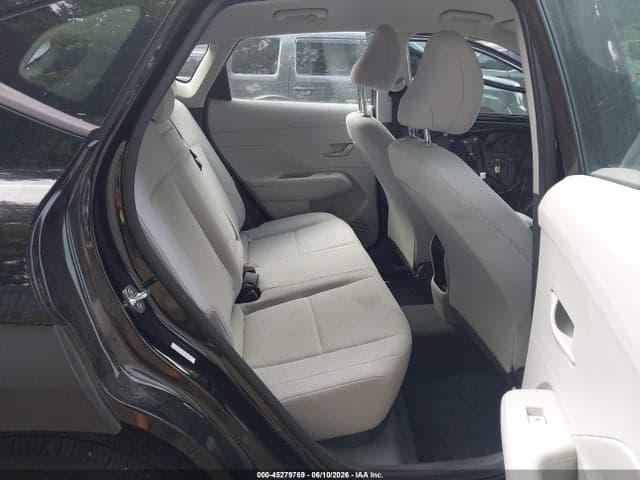 2024 HYUNDAI KONA SE 8