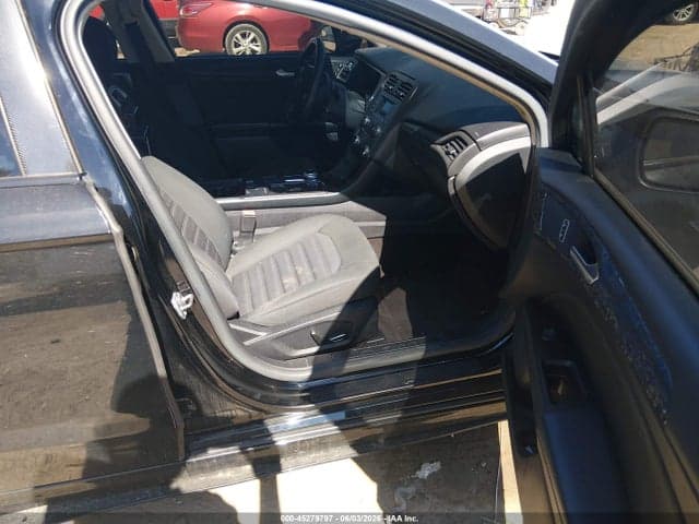 2017 FORD FUSION SE 6
