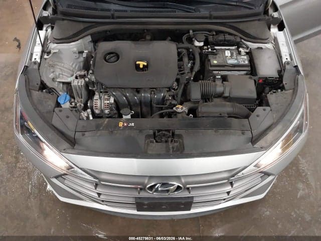 2020 HYUNDAI ELANTRA SE 10