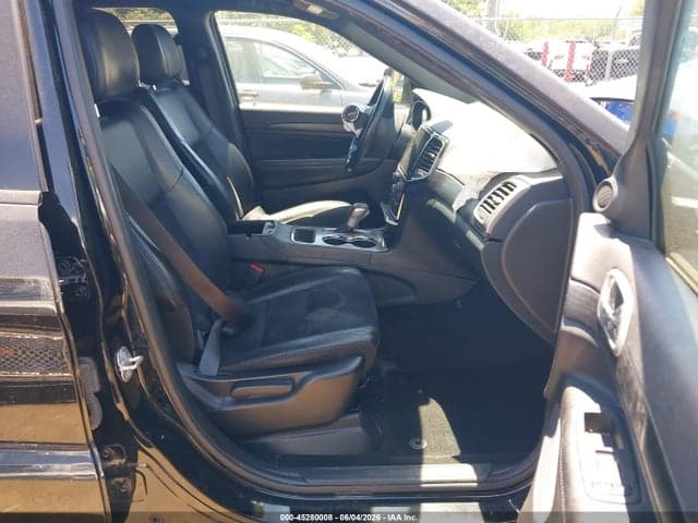 2021 JEEP GRAND CHEROKEE LAREDO X 4X4 6