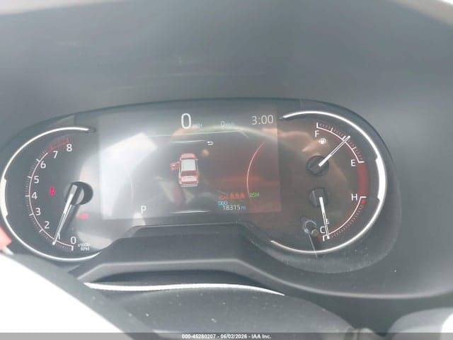 2025 TOYOTA RAV4 XLE 7