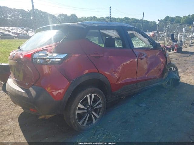 2019 NISSAN KICKS SV 4