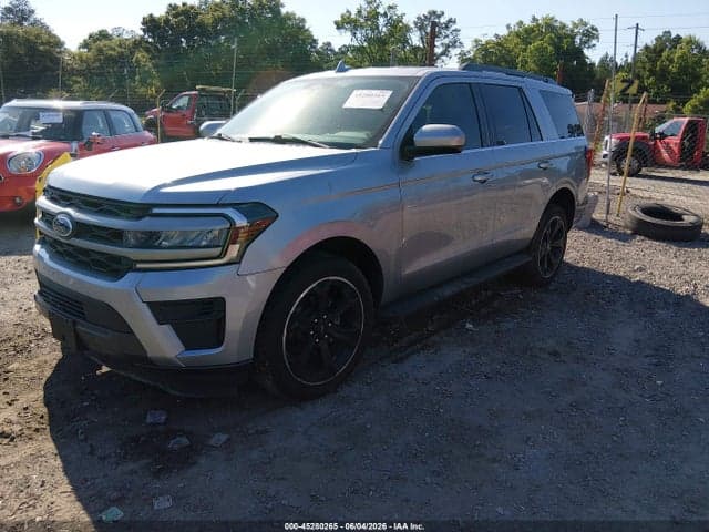 2024 FORD EXPEDITION XLT 2