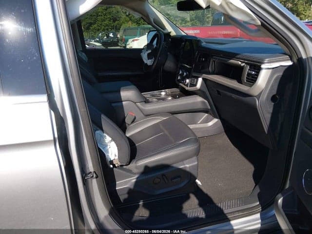 2024 FORD EXPEDITION XLT 5