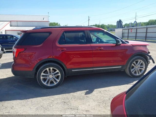 2017 FORD EXPLORER XLT 13