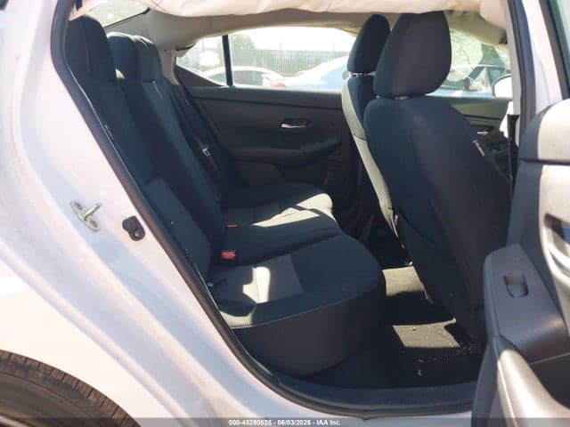 2023 NISSAN SENTRA SV XTRONIC CVT 8
