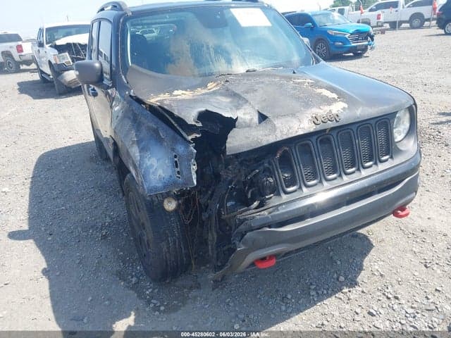 2018 JEEP RENEGADE TRAILHAWK 4X4 6