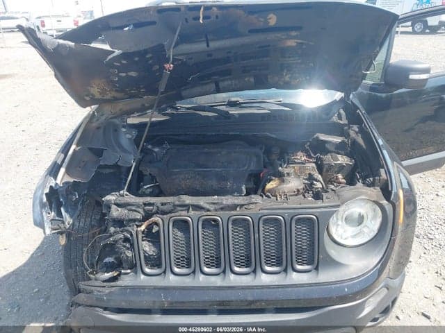 2018 JEEP RENEGADE TRAILHAWK 4X4 10