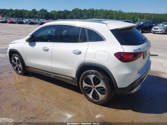 2025 MERCEDES-BENZ GLA 250 4MATIC 3