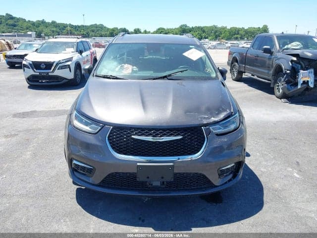 2022 CHRYSLER PACIFICA TOURING L 12