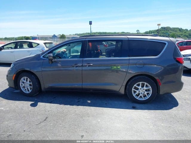 2022 CHRYSLER PACIFICA TOURING L 14