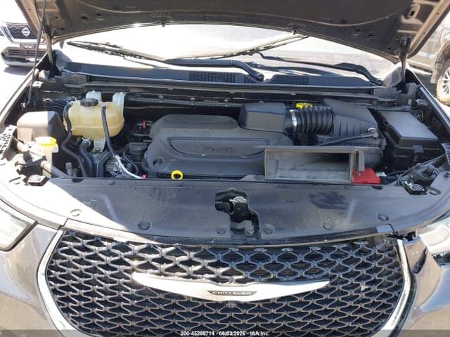 2022 CHRYSLER PACIFICA TOURING L 10