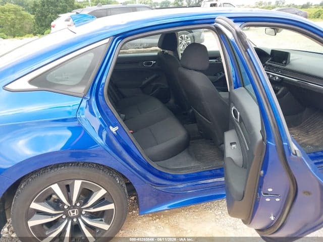 2024 HONDA CIVIC EX 8