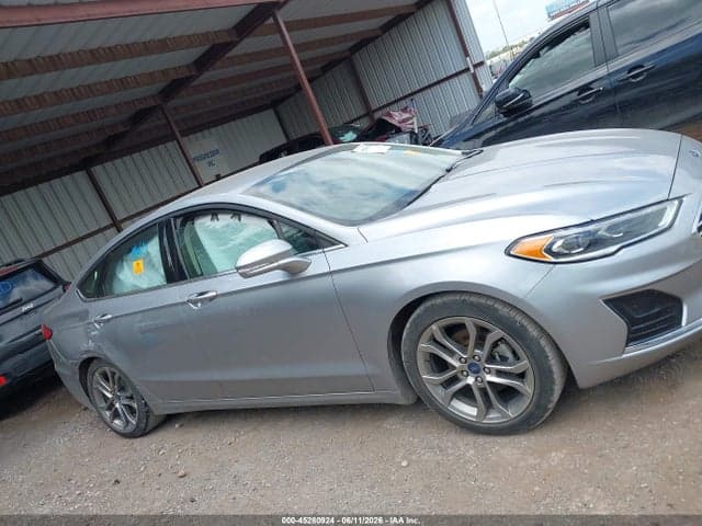 2020 FORD FUSION SEL 13