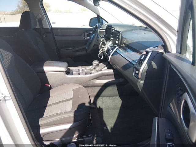 2022 KIA SORENTO LX 5
