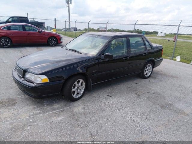 1998 VOLVO S70 GLT 2