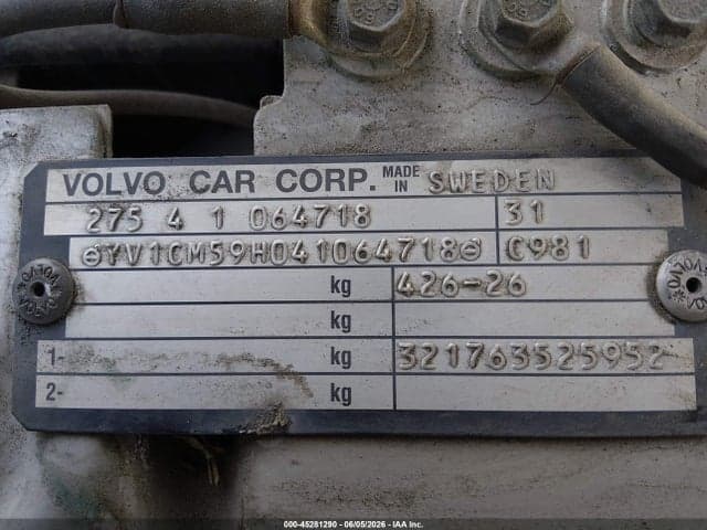 2004 VOLVO XC90 2.5T 9