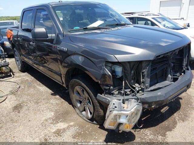 2017 FORD F-150 XLT 1