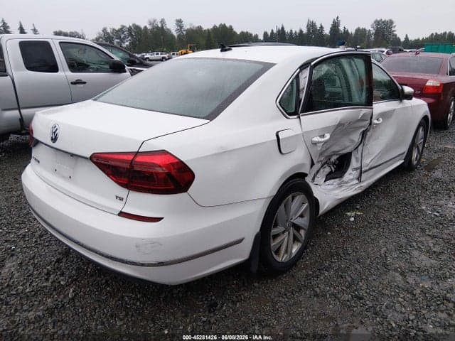 2017 VOLKSWAGEN PASSAT 1.8T SE 4