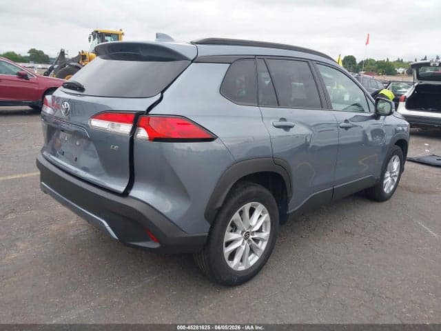 2023 TOYOTA COROLLA CROSS LE 4