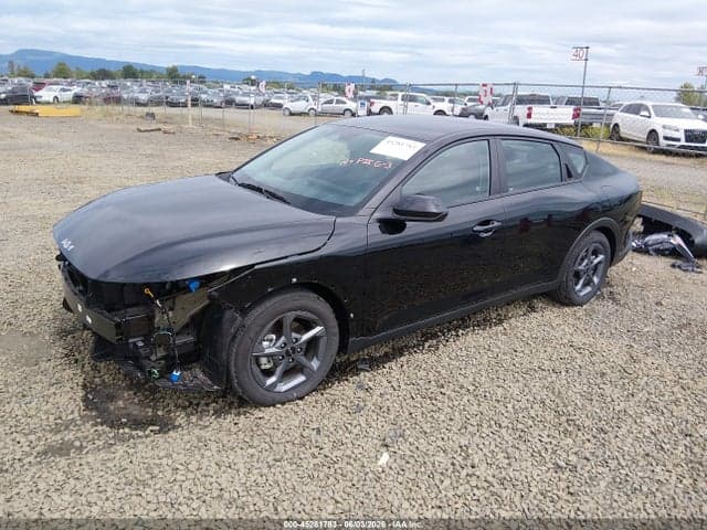2025 KIA K4 LXS 2