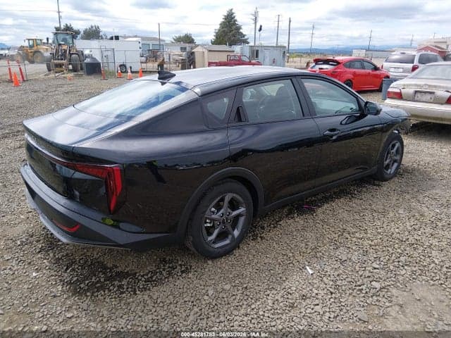 2025 KIA K4 LXS 4