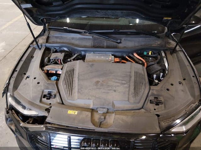 2023 AUDI E-TRON PREMIUMWE 10