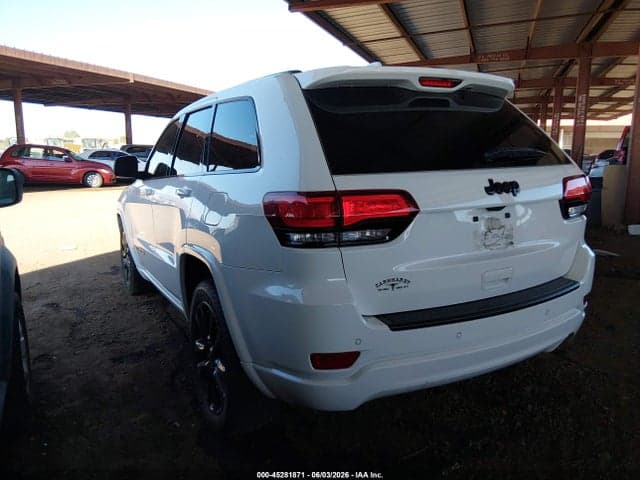 2018 JEEP GRAND CHEROKEE ALTITUDE 4X2 3