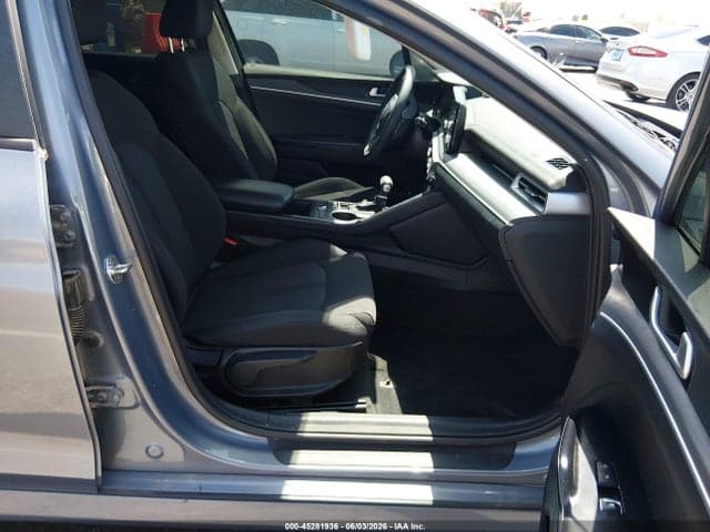 2021 KIA K5 LXS 5