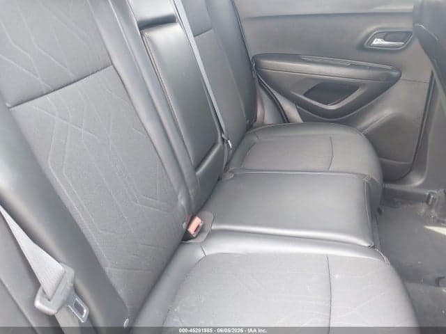 2019 CHEVROLET TRAX LT 8