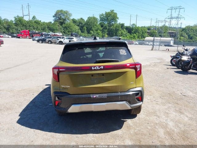 2024 KIA SELTOS S 16