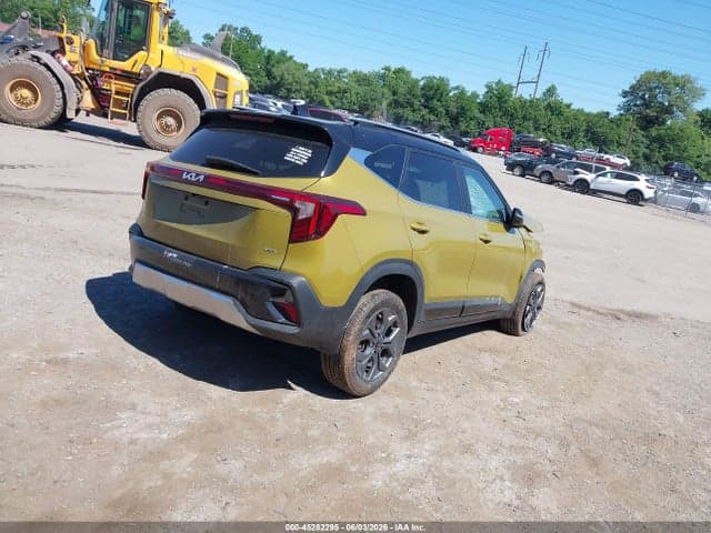 2024 KIA SELTOS S 4