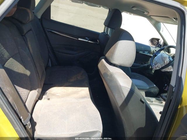 2024 KIA SELTOS S 8