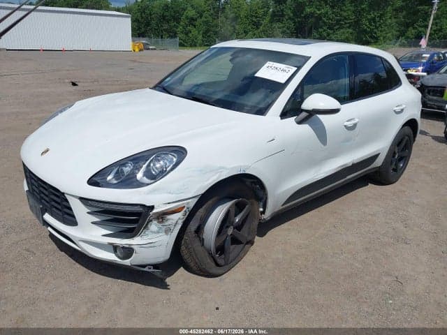 2018 PORSCHE MACAN 2