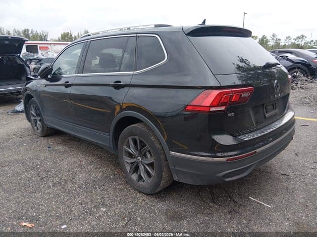 2023 VOLKSWAGEN TIGUAN 2.0T SE 4
