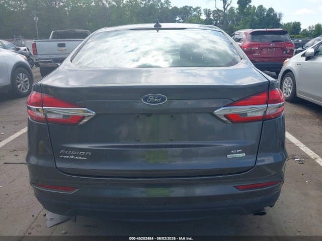 2019 FORD FUSION SE 16
