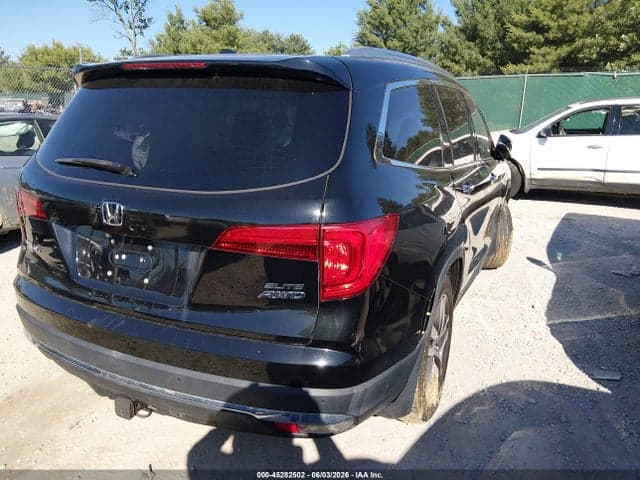 2017 HONDA PILOT ELITE 4