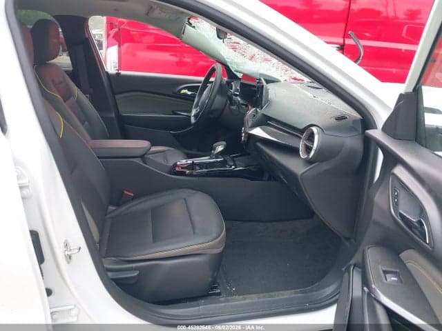 2025 CHEVROLET TRAX FWD ACTIV 5