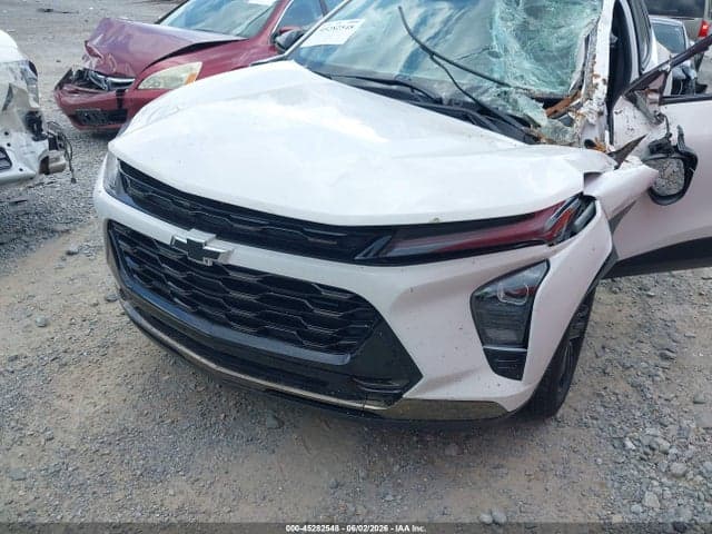 2025 CHEVROLET TRAX FWD ACTIV 6