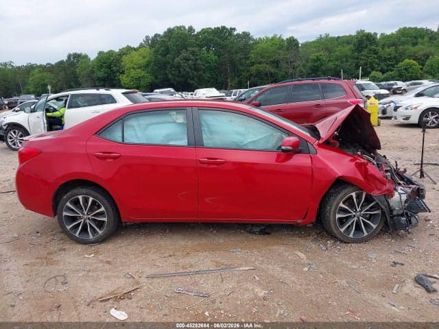2018 TOYOTA COROLLA SE 13