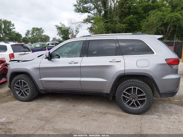 2020 JEEP GRAND CHEROKEE LAREDO E 4X4 15