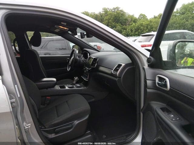 2020 JEEP GRAND CHEROKEE LAREDO E 4X4 5