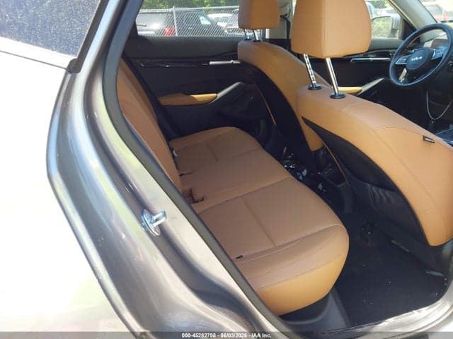 2024 KIA SELTOS EX 8