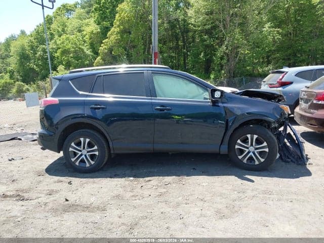 2017 TOYOTA RAV4 LE 14