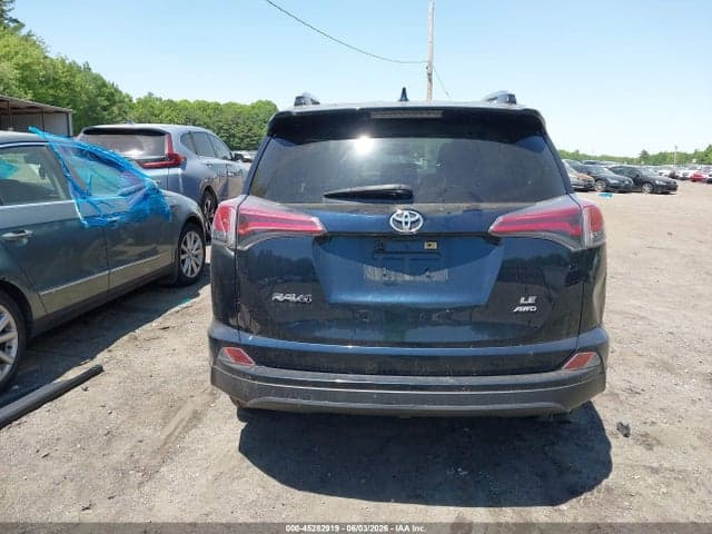 2017 TOYOTA RAV4 LE 17