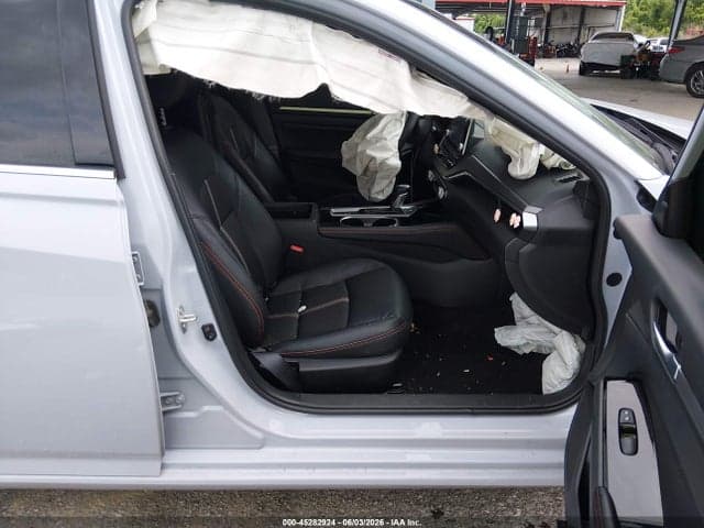 2025 NISSAN ALTIMA SR AWD 5